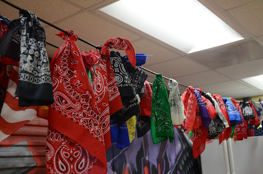 Tattoo Shop «INK 180», reviews and photos, 27 Stone Hill Rd, Oswego, IL 60543, USA