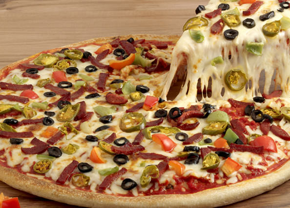 Mozzarella Pizza And Kebab - Pizza