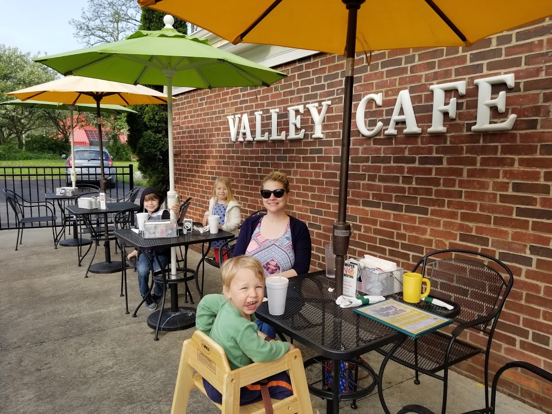 Valley Caf Restaurant - Akron