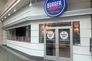 T's Burger Bar image