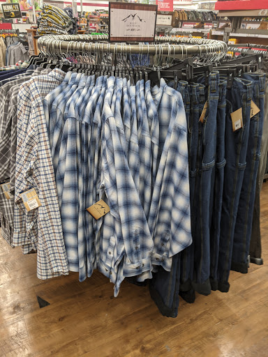 Home Improvement Store «Tractor Supply Co.», reviews and photos, 3015 S 23rd Ave, Greeley, CO 80631, USA