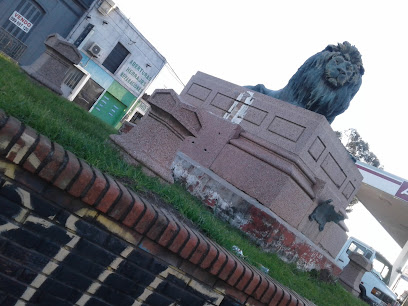 Monumento a Diego Lamas