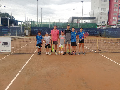 Academia de Tenis Julio Varón