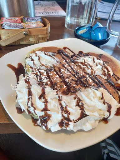 Family Restaurant «Colonial Cafe - St Charles East», reviews and photos, 1625 E Main St, St Charles, IL 60174, USA