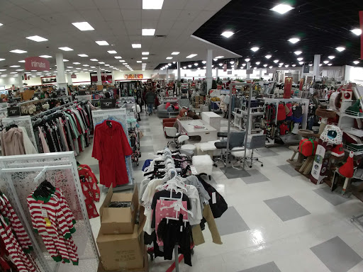 Department Store «T.J. Maxx & HomeGoods», reviews and photos, 80 S Tunnel Rd, Asheville, NC 28805, USA