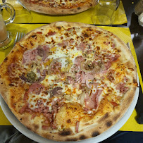 Pizza du Pizzeria Restaurant Bella Casa à Nemours - n°6