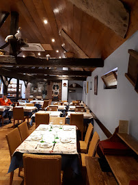 Atmosphère du Restaurant français RESTAURANT STEINKELLER à Entzheim - n°4