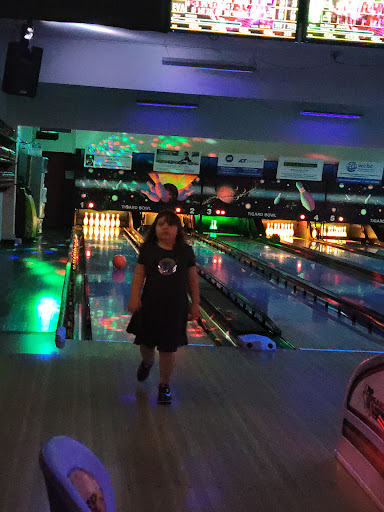 Bowling Alley «Tigard Bowl», reviews and photos, 11660 SW Pacific Hwy, Tigard, OR 97223, USA