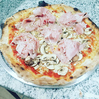 Pizza du Pizzas à emporter Mpizza à Bretteville-sur-Odon - n°10