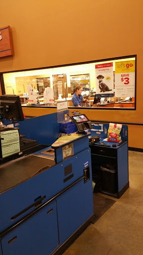 Pet Supply Store «PetSmart», reviews and photos, 315 Gellert Blvd, Daly City, CA 94015, USA