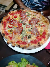 Pizza du Restaurant italien La Dolce Vita à Sainte-Maxime - n°20