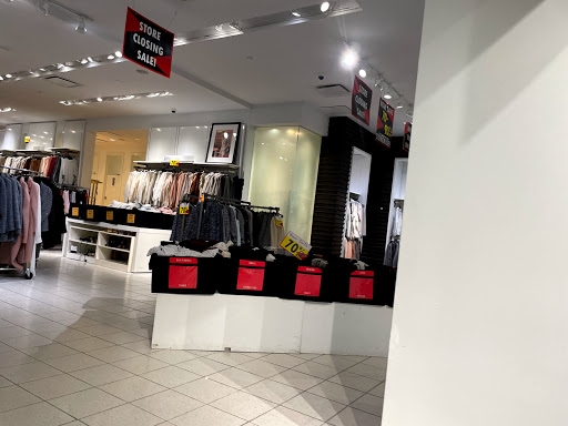 Clothing Store «Express», reviews and photos, 1625 Chestnut St, Philadelphia, PA 19103, USA