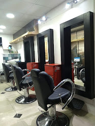 Barberia Y Salon With Style