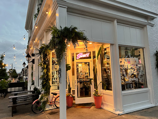 Shyndigz, 1903 W Cary St, Richmond, VA 23220, USA, 