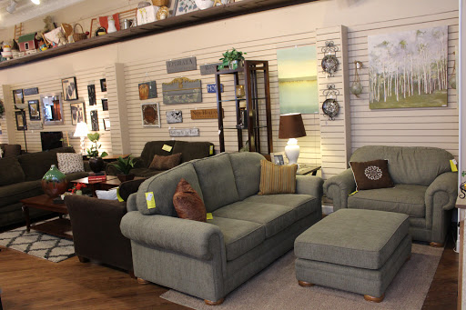 Used Furniture Store «Hometown Refurnishing», reviews and photos, 24 E Main St, Ephrata, PA 17522, USA