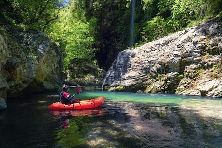 River Tribe - turismo esperienziale, outdoor, ciaspolate, rafting Lao. Escursioni sostenibili nel Pollino. Contrada S. Primo, 35, 87014 Laino Borgo CS, Italia