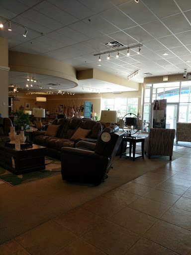 Furniture Store «La-Z-Boy Furniture Galleries», reviews and photos, 2830 Patriot Blvd, Glenview, IL 60026, USA