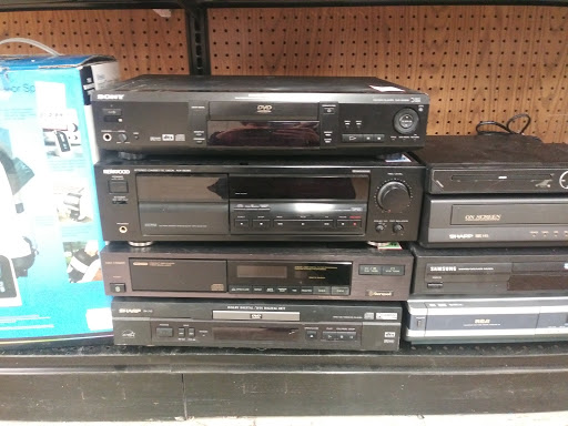 Thrift Store «The Salvation Army Family Store & Donation Center», reviews and photos, 66011 Van Dyke, Washington, MI 48095, USA