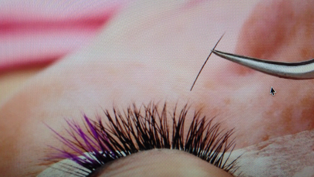 Brazilian Waxing by Janelle & Ofelia 93313