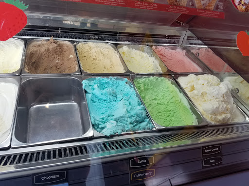 Ice Cream Shop «Cold Stone Creamery», reviews and photos, 3910 Center St NE, Salem, OR 97301, USA