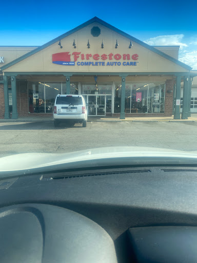 Tire Shop «Firestone Complete Auto Care», reviews and photos, 7575 Wornall Rd, Kansas City, MO 64114, USA