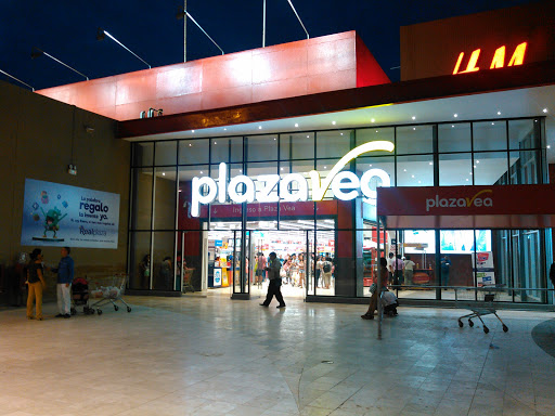 Hiper plazaVea Piura