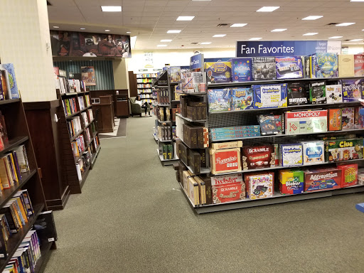 Book Store «Barnes & Noble», reviews and photos, 1758 S Val Vista Dr, Mesa, AZ 85204, USA