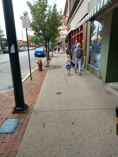 Book Store «Horizon Books», reviews and photos, 243 E Front St, Traverse City, MI 49684, USA