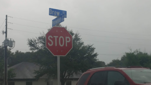 Computer Repair Service «Discount Computer Repair», reviews and photos, 2343 Drew St, Clearwater, FL 33765, USA