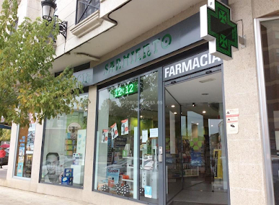 Farmacia Sarmiento Rúa de Redondela, 1, 36860 Ponteareas, Pontevedra, España