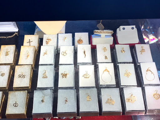 Jewelry Buyer «Lucky 7 Gold & CONSIGNMENT», reviews and photos, 1425 Bayshore Rd, Villas, NJ 08251, USA