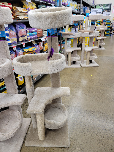 Pet Supply Store «Pet Supplies Plus», reviews and photos, 531 Monroe Ave, Rochester, NY 14607, USA