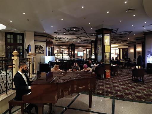 Lobby bar