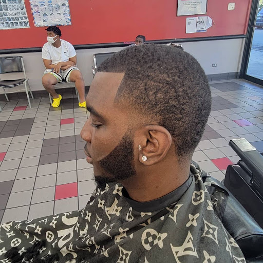 Barber Shop «CUT ABOVE THE REST Barbershop», reviews and photos, 3372 S University Dr, Miramar, FL 33025, USA