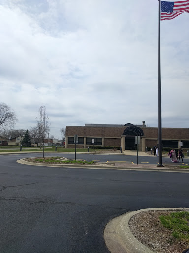 Park «Golf Maine Park District», reviews and photos, 8800 W Kathy Ln, Niles, IL 60714, USA