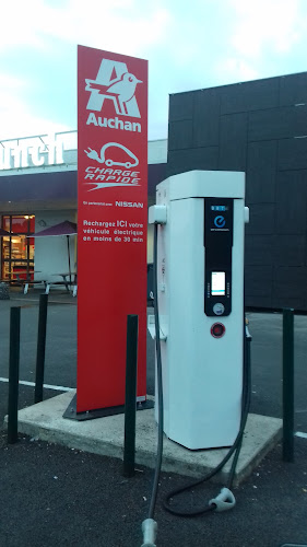 Borne de recharge de véhicules électriques AUCHAN Charging Station Hirson