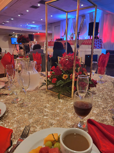 Shopping Mall «Fairway Park Shopping Center», reviews and photos, 31109 Mission Blvd, Hayward, CA 94544, USA