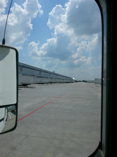 Shipping and Mailing Service «FedEx Ship Center», reviews and photos, 5601 Mark IV Pkwy, Fort Worth, TX 76131, USA