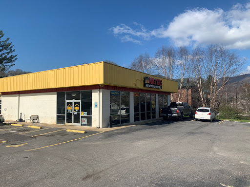 Tire Shop «Mr Tire Auto Service Centers», reviews and photos, 1034 N Main St, Waynesville, NC 28786, USA