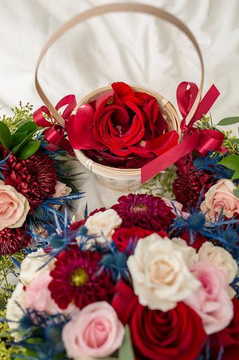 Florist «Annie Occasion for Any Occasion», reviews and photos, 148 S Bloomingdale Rd #110, Bloomingdale, IL 60108, USA