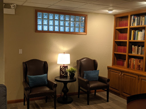 Funeral Home «Tinkler Funeral Chapel & Crematory», reviews and photos, 475 N Broadway St, Fresno, CA 93701, USA