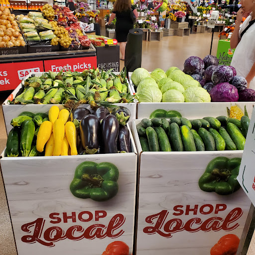 Grocery Store «Stop & Shop», reviews and photos, 370 Hemingway Ave, East Haven, CT 06512, USA