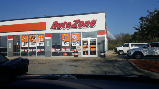 Auto Parts Store «AutoZone», reviews and photos, 5509 Main St, Lisle, IL 60532, USA