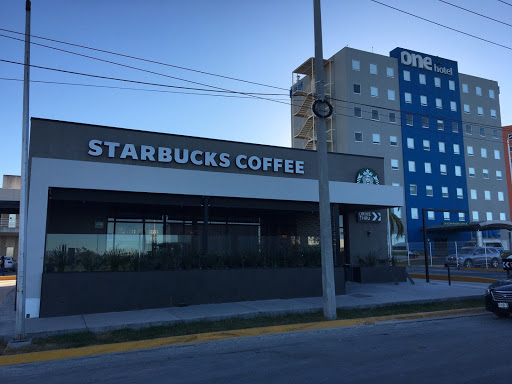 Starbucks Plaza Aeropuerto Monterrey