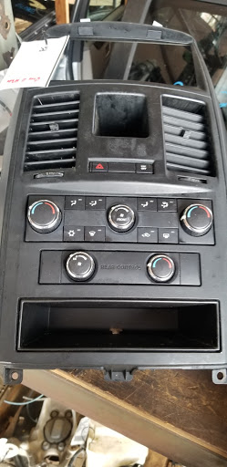 Used Auto Parts Store «Gray & White Used Parts», reviews and photos, 733 Cross Plains Hulett Rd, Carrollton, GA 30116, USA