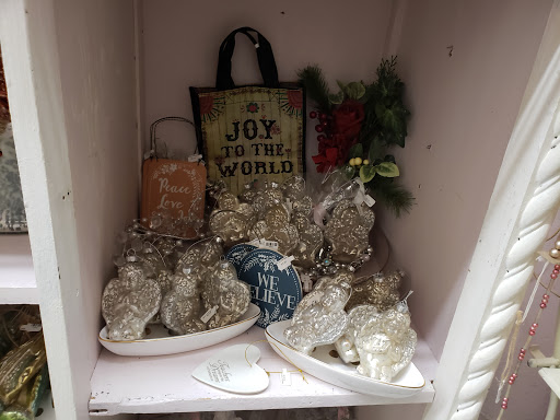 Gift Shop «Tickled Pink», reviews and photos, 23 Bank St, Seymour, CT 06483, USA