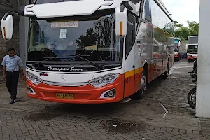 Harapan Jaya. PO - Pool/Perwakilan/Agen Tiket Bus Malam Kediri S. Parman image