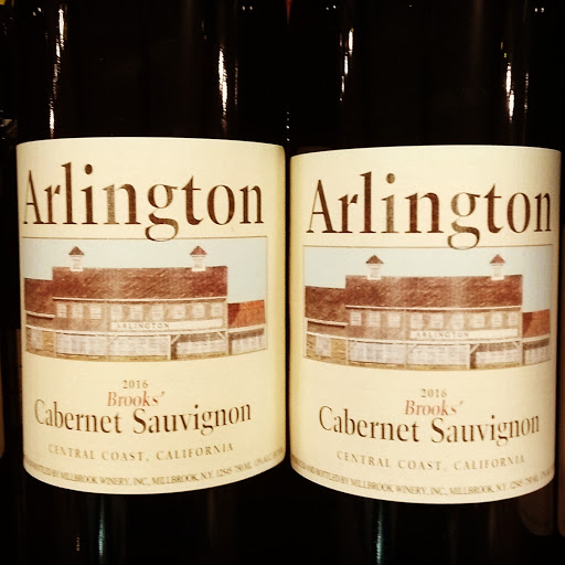 Wine Store «Arlington Wine & Liquor», reviews and photos, 718 Dutchess Turnpike, Poughkeepsie, NY 12603, USA