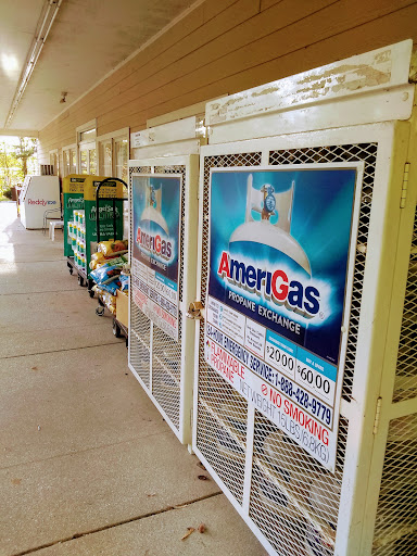 Discount Store «Dollar General», reviews and photos, 767 Main St E, Banner Elk, NC 28604, USA