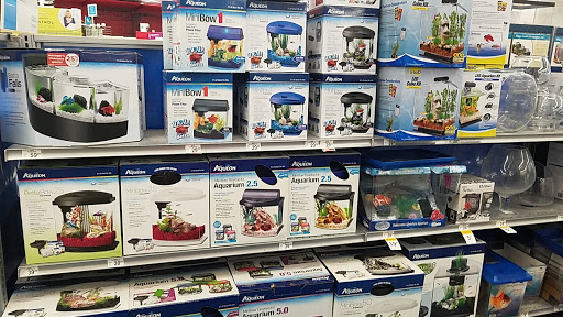 Pet Supply Store «Petco Animal Supplies», reviews and photos, 3320 Stockton Hill Rd, Kingman, AZ 86409, USA